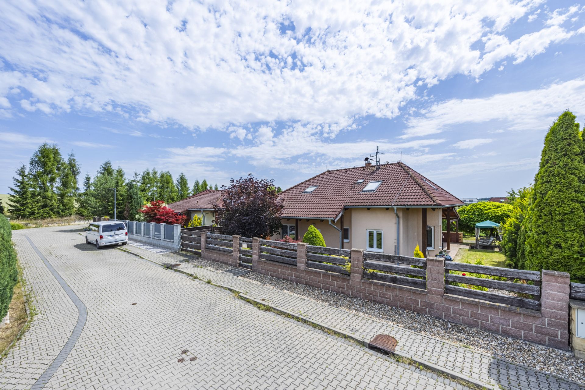 Prodej rodinného domu, 664 m², Velké Přílepy, ul. Pláničkova